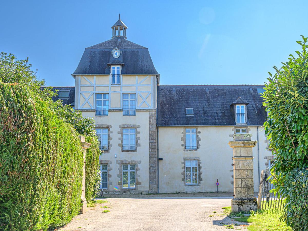 Apartment Chateau De Kergonano-10 By Interhome バダン エクステリア 写真